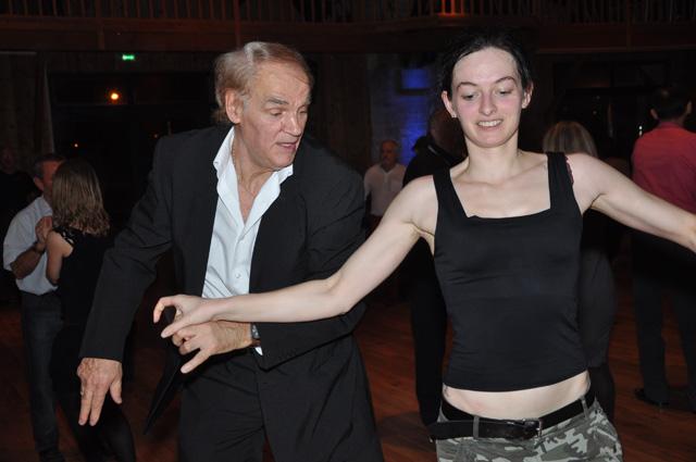 min 2013 12 01 station danse 242